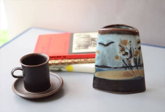 デンマークから Art Bizarre Pottery Vase ユニークなフォルムの花瓶 北欧 花器 一輪挿し フラワーベース ヴィンテージ_260409