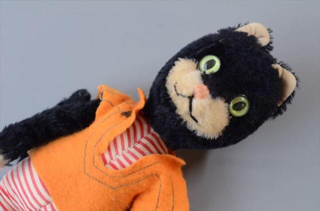 アンティークヴィンテージ　猫のぬいぐるみ　グーグリー　berg ドイツ製 Schuco bigobello かわいい黒猫 ぬいぐるみ シュコ社