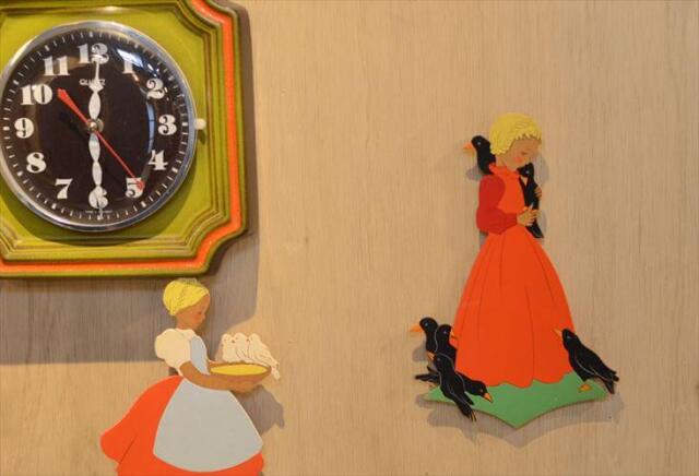 西ドイツ製 Mertens kunst カラスを可愛がる女の子 木製 壁掛け