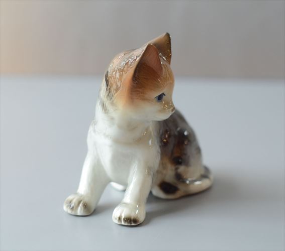 ドイツ製 Keramik Schirmer 陶器のネコ オブジェ フィギュア 猫 置物 インテリア ヴィンテージ アンティーク_260527