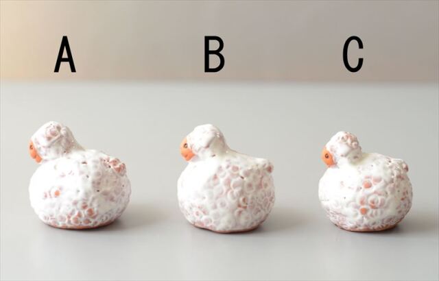 ドイツから 丸みがかわいい陶器の羊 オブジェ 置物 フィギュア インテリア ヴィンテージ アンティーク_260527