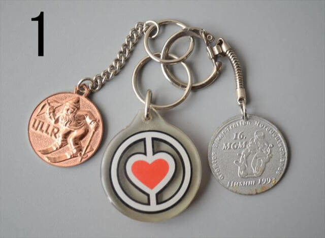 ヨーロッパや北欧から ヴィンテージキーホルダー 3個セット Vintage keychain アンティーク_260528