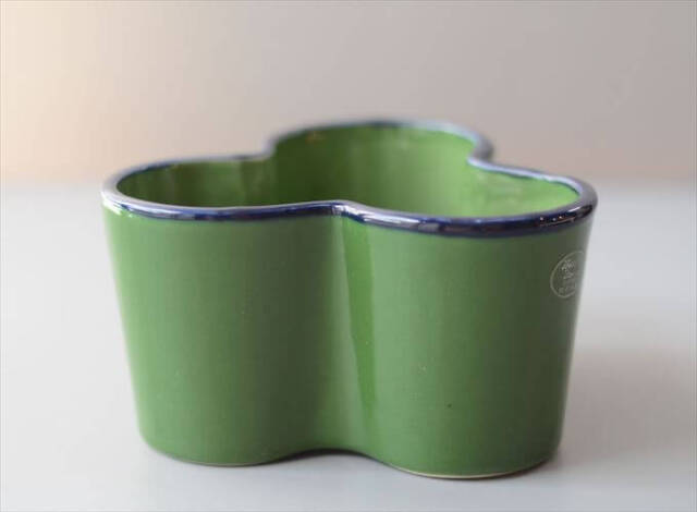 デンマークから Heidi Blomster 陶器の花瓶 花器 フラワーベース