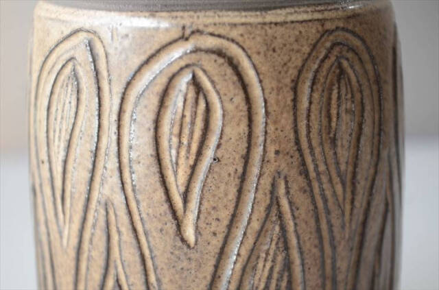 ドイツから ヴィンテージ 陶器の花瓶 Art pottery 花器 一輪挿し ミッドセンチュリー期 フラワーベース_260805
