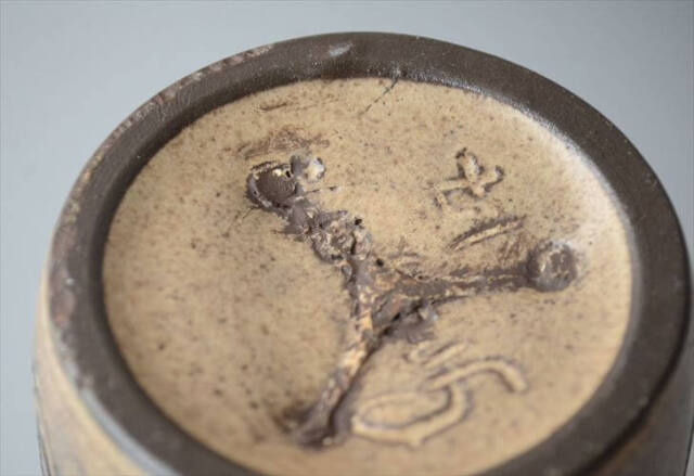 ドイツから ヴィンテージ 陶器の花瓶 Art pottery 花器 一輪挿し