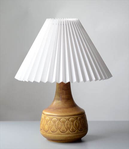 デンマーク製 SOHOLM キャメル色のデスクランプ シェード付き スーホルム ストーンウェア 北欧照明 テーブル ライト アンティーク