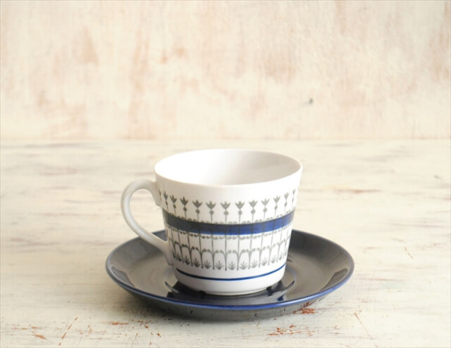 スウェーデン製 Upsala Ekeby Gefle Smide カップ＆ソーサー スミーデ 北欧食器 磁器 陶器 アンティーク