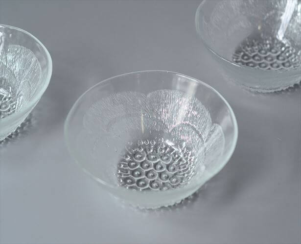 フィンランド製 Nuutajarvi ヌータヤルヴィ Pioni 12cm径 ガラスボウル ピオニ Oiva Toikka オイヴァトイッカ ヴィンテージ_240910