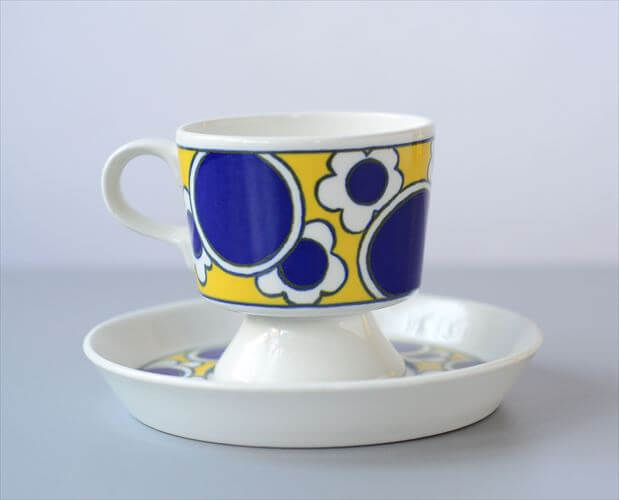 希少！ARABIA アラビア Pauliina デミタス カップ&ソーサー パウリーナ 北欧食器 コーヒー フィンランド 陶器 北欧 _250120