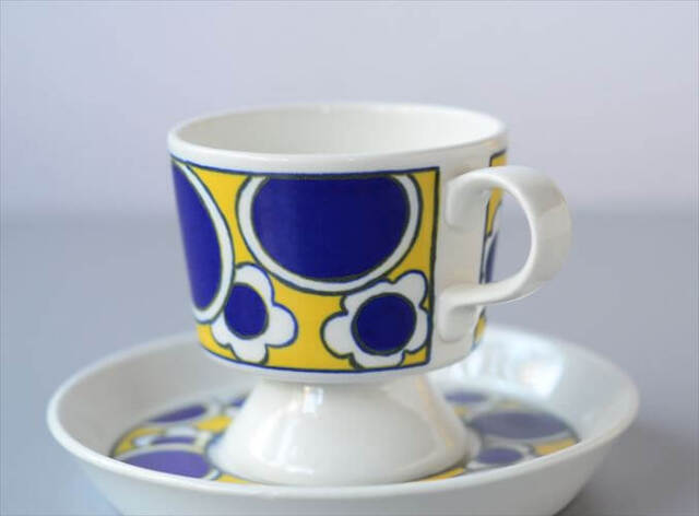 希少！ARABIA アラビア Pauliina デミタス カップ&ソーサー パウリーナ 北欧食器 コーヒー フィンランド 陶器 北欧 _250120