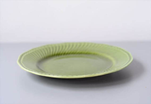 1960年代 ベルギー製 BOCH ボッホ Trianon Olive Green 19cm プレート お皿 トリアノン 磁器 アンティーク ヴィンテージ_250212