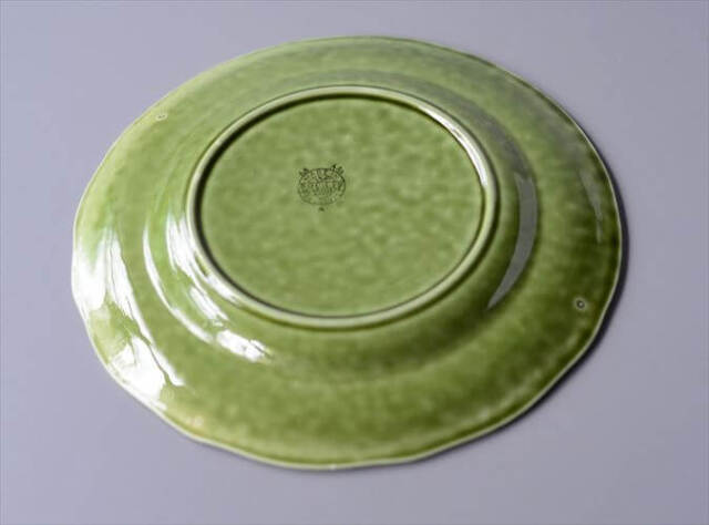 1960年代 ベルギー製 BOCH ボッホ Trianon Olive Green 19cm プレート お皿 トリアノン 磁器 アンティーク ヴィンテージ_250212