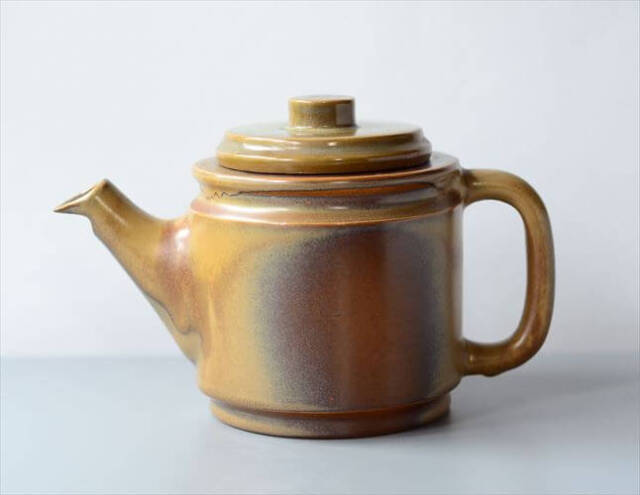 やや訳あり デンマークより 70年代頃 ブラウンのティーポット 北欧食器 陶器 磁器 アンティーク ヴィンテージ_250304