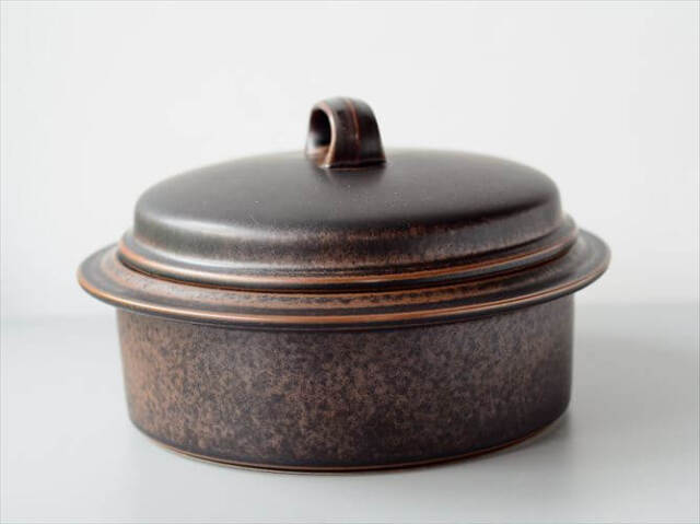 ARABIA アラビア Ruska 大きめ 蓋つきボウル キャセロール 23cm ココット型 ルスカ 北欧 食器 フィンランド 陶器 _250317