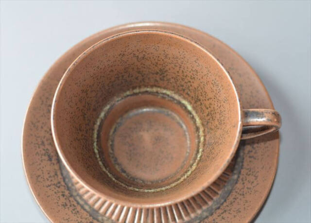 デンマーク製 KNABSTRUP Noddebo ブラウン カップ&ソーサー ナブ