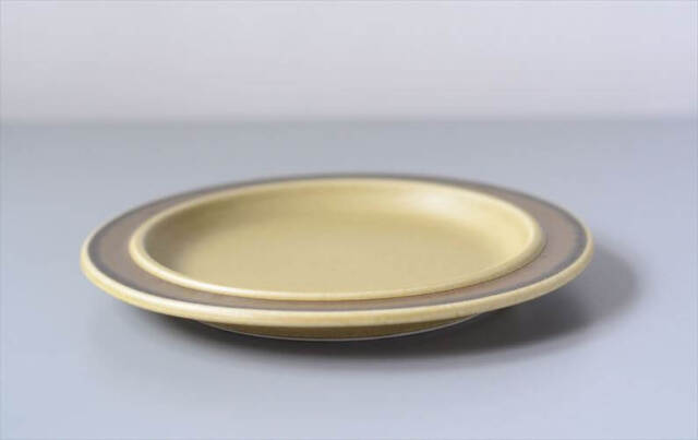 ARABIA アラビア TUNTURI 20cm プレート お皿 トゥントゥリ Ulla Procope 北欧食器 フィンランド アンティーク ヴィンテージ_250415