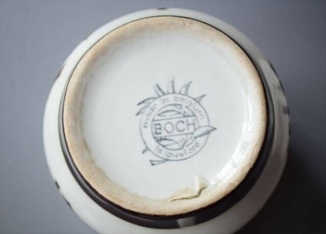 ベルギー製 BOCH ボッホ レアパターン すずらん柄 カップ&ソーサー磁器