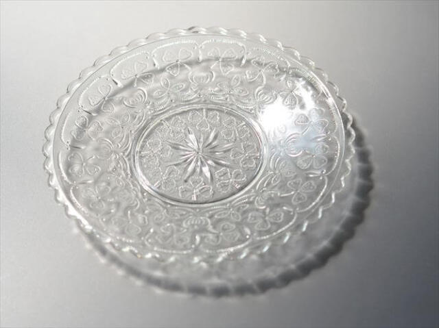 フィンランド製 Nuutajarvi Apila ガラスプレート φ16cm