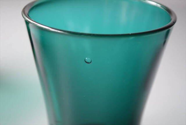 1960年代 フィンランド製 Riihimaen Lasi ガラスカップ グラス リーヒマエンラシ 北欧 アンティーク ヴィンテージ_250624