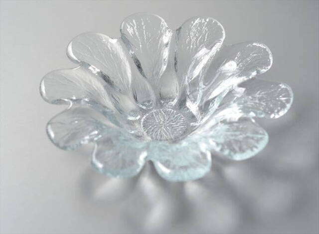 デンマーク Holmegaard ガラス フラワーボウル 17cm キャンドルホルダー ホルムガード 花形 プレート 北欧 アンティーク