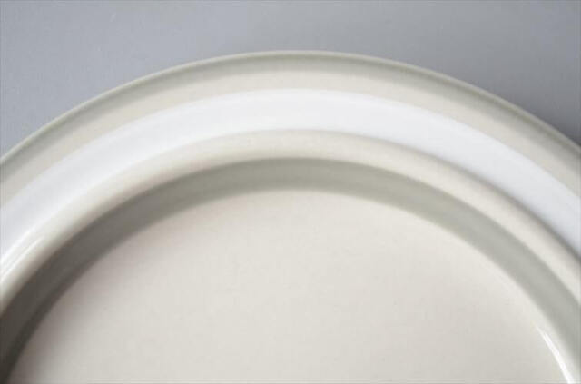 ARABIA アラビア Salla 20cm プレートお皿 サラ 北欧食器 フィンランド