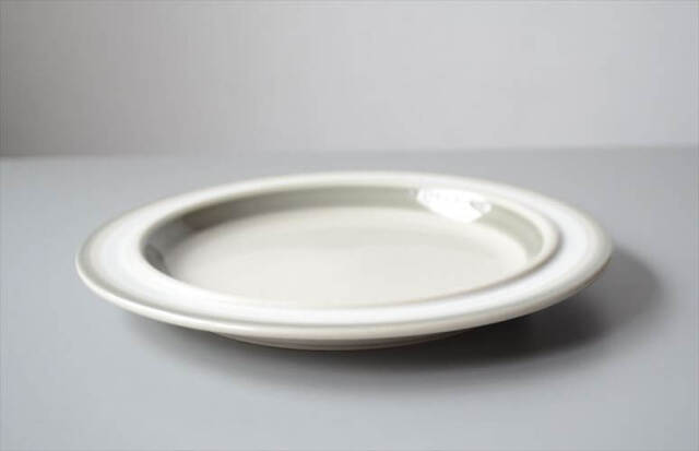 ARABIA アラビア Salla 20cm プレートお皿 サラ 北欧食器 フィンランド