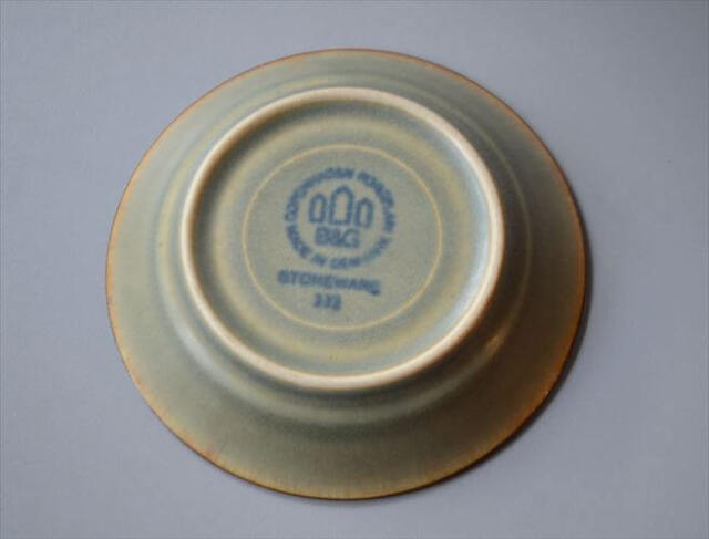 デンマーク製 クイストゴー RUNE 9.5cm 豆皿 お皿 小皿 プレート ルーン B&G J.H.Quistgaard 北欧ヴィンテージ_250827