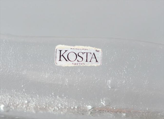 スウェーデン製 Kosta Boda ガラスのフィッシュプレート 21cm長 北欧 食器 コスタボダ 魚のガラス皿 ヴィンテージ 