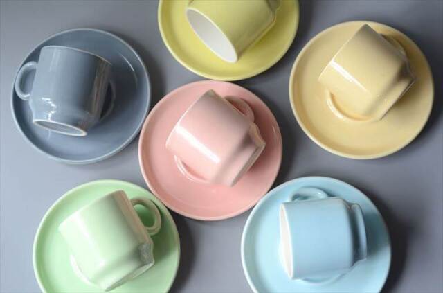 1950～70年代 ベルギー製 BOCH ボッホ Les Pastels グレー カップ&ソーサー 磁器 陶器 アンティーク ヴィンテージ_250904