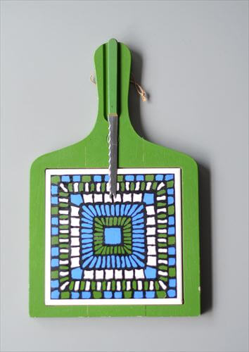 スウェーデンから タイルトップｘ木製のチーズボード ナイフ付き フルーツトレー カッティングボード ヴィンテージ アンティーク