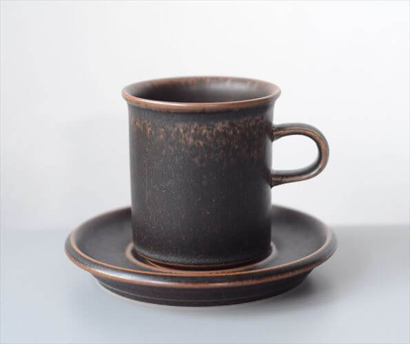 ARABIA アラビア ルスカ カップ＆ソーサー Ruska 7.5cm高 小サイズ 食器 フィンランド 陶器 北欧 ヴィンテージ アンティーク_250922