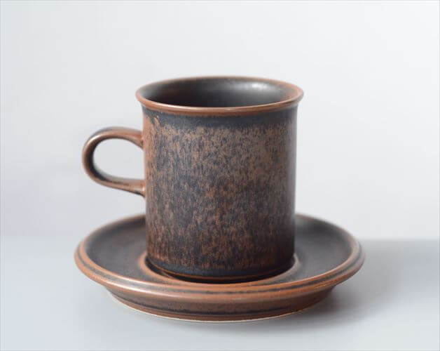 ARABIA アラビア ルスカ カップ＆ソーサー Ruska 7.5cm高 小サイズ 食器 フィンランド 陶器 北欧 ヴィンテージ アンティーク_250922