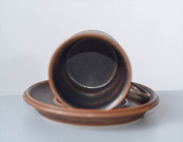 ARABIA アラビア ルスカ カップ＆ソーサー Ruska 7.5cm高 小サイズ 食器 フィンランド 陶器 北欧 ヴィンテージ アンティーク_250922