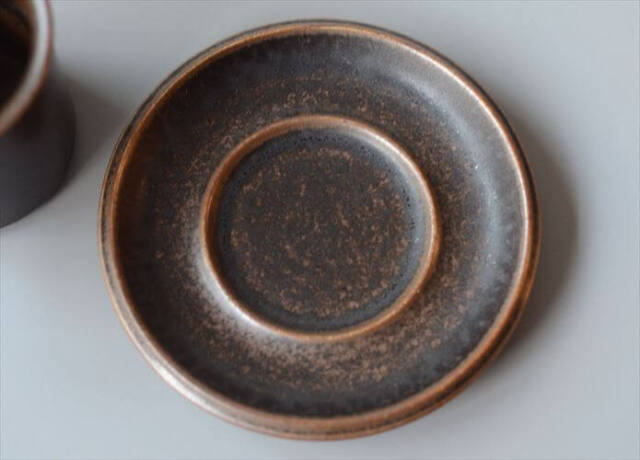 ARABIA アラビア ルスカ カップ＆ソーサー Ruska 7.5cm高 小サイズ 食器 フィンランド 陶器 北欧 ヴィンテージ アンティーク_250922