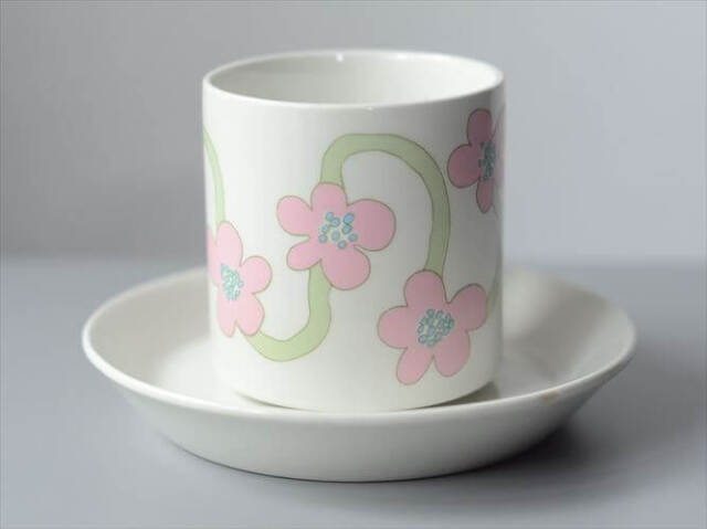 希少！Arabia Villiruusu カップ＆ソーサー アラビア ヴィリルース 北欧 フィンランド ヴィンテージ アンティーク_251021