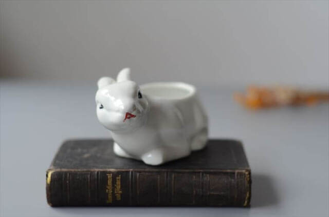 フランスアンティーク　ピューター　キャンディポット　小物入れ　うさぎ フランスアンティーク ピューター キャンディポット 小物入れ