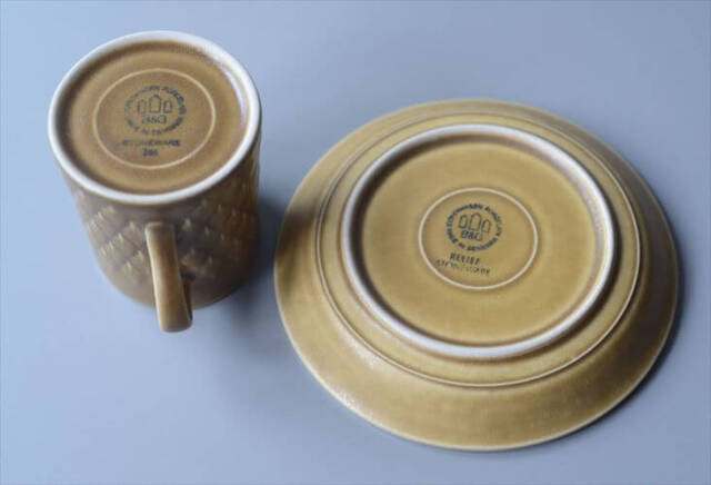 クイストゴー レリーフ カップ&ソーサー relief B&G Bing & Grondahl J.H.Quistgaard 北欧ヴィンテージ アンティーク_251031