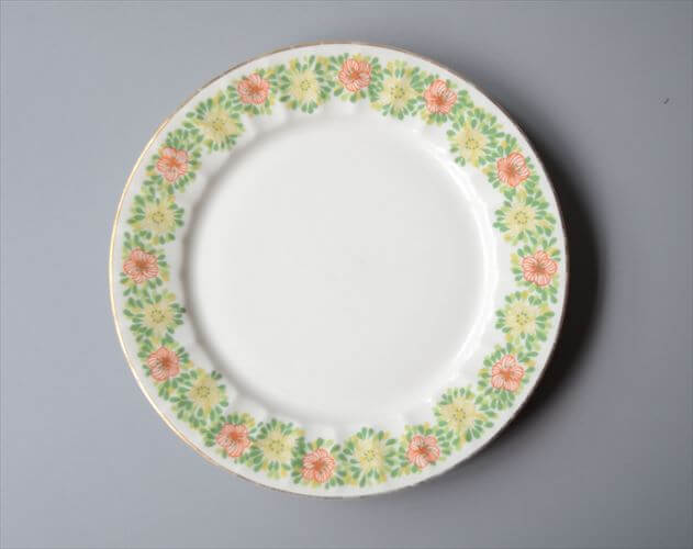 ARABIA アラビア MUISTO 17cm プレート お皿 ムイスト 北欧食器 フィンランド Goran Back 陶器 北欧 ヴィンテージ_251114