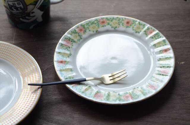ARABIA アラビア MUISTO 17cm プレート お皿 ムイスト 北欧食器 フィンランド Goran Back 陶器 北欧 ヴィンテージ_251114