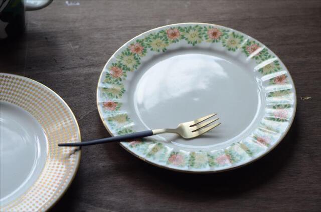 ARABIA アラビア MUISTO 17cm プレート お皿 ムイスト 北欧食器 フィンランド Goran Back 陶器 北欧 ヴィンテージ_251114