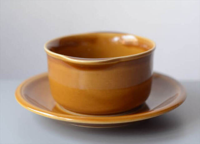 訳あり 東ドイツ製 Colditz Porzellan スープボウル&ソーサー GDR