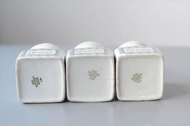 フィンランド製 Arabia Esteri Tomula スパイスボトル 3点セット