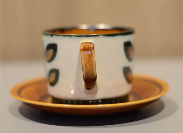 ボッホ　Boch アンティーク　カップ&ソーサー6点＋ポット1点セット bochアンティークカップ＆ソーサー6セット+ミルクポット