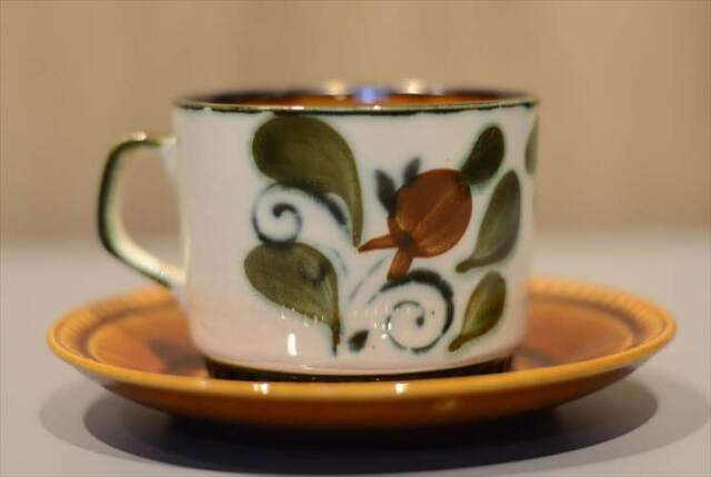 ボッホ　Boch アンティーク　カップ&ソーサー6点＋ポット1点セット 1960～70年代 ベルギー製 BOCH ボッホ Argenteuil カップ&ソーサー