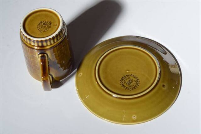 ベルギー製 BOCH Ascot khaki green カップ&ソーサー ヴィンテージ 食器 アンティーク_260107