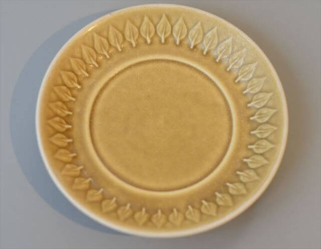 デンマーク製 クイストゴー レリーフ カップ&ソーサー relief Nissen J.H.Quistgaard 北欧ヴィンテージ アンティーク_260113