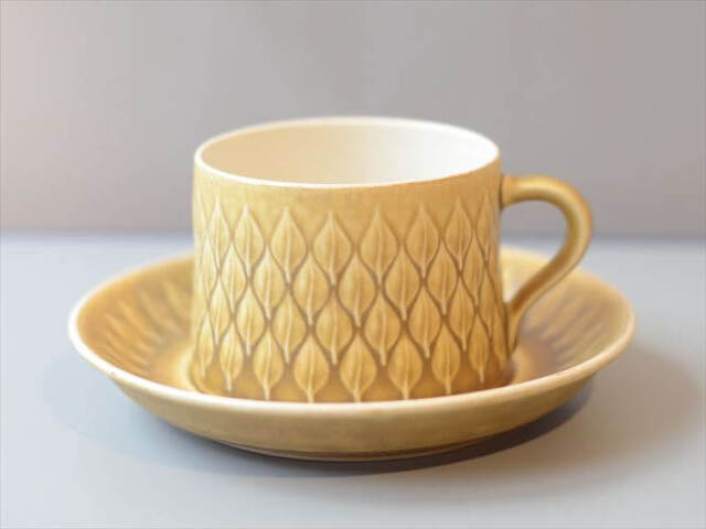 デンマーク製 クイストゴー レリーフ カップ&ソーサー relief Nissen J.H.Quistgaard 北欧ヴィンテージ アンティーク_260113