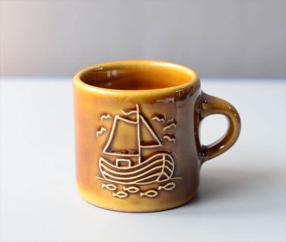 デンマーク製 Michael Andersen & Son ブラウンカップ