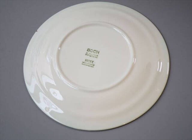 ベルギー製 ヴィンテージ BOCH NOIX 19cm プレート ボッホ ノア お皿 磁器 陶器 アンティーク 食器 ヨーロッパ_260130