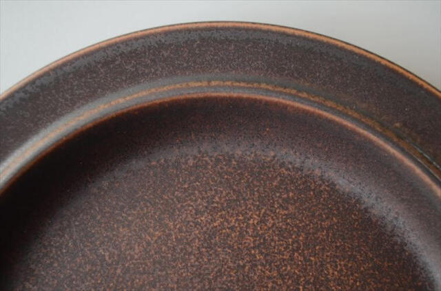 ARABIA アラビア Ruska 25cm プレート お皿 ルスカ 北欧食器 フィンランド 陶器 北欧 ヴィンテージ アンティーク_260414